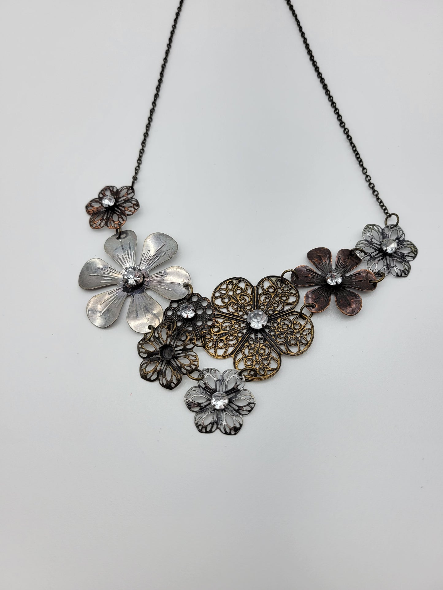 "Mixed Flowers" Necklace