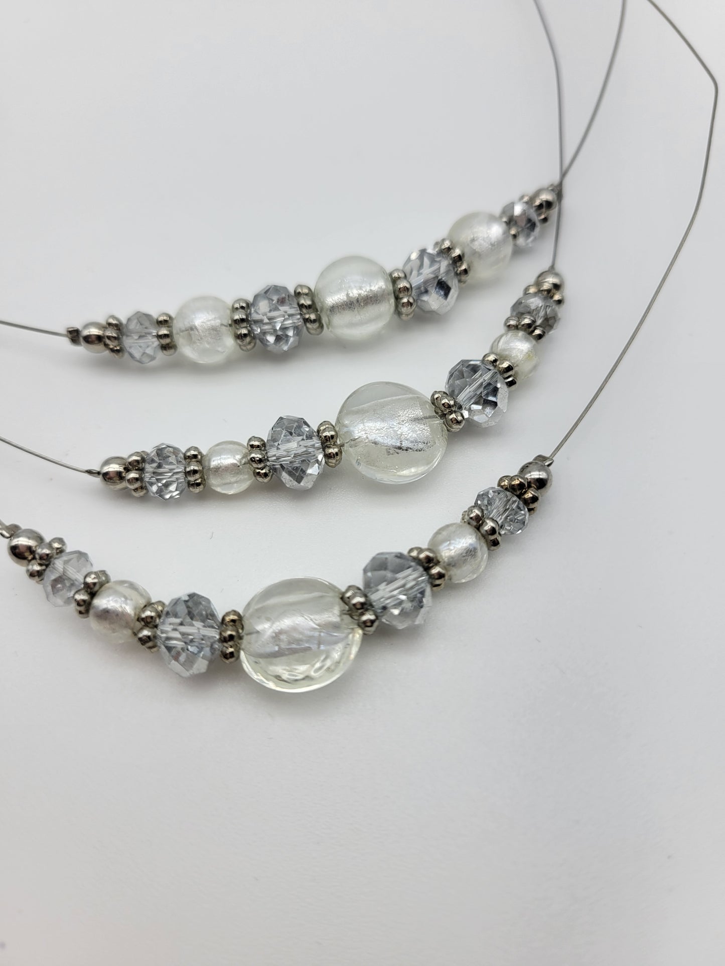 "Floating Snow" Necklace