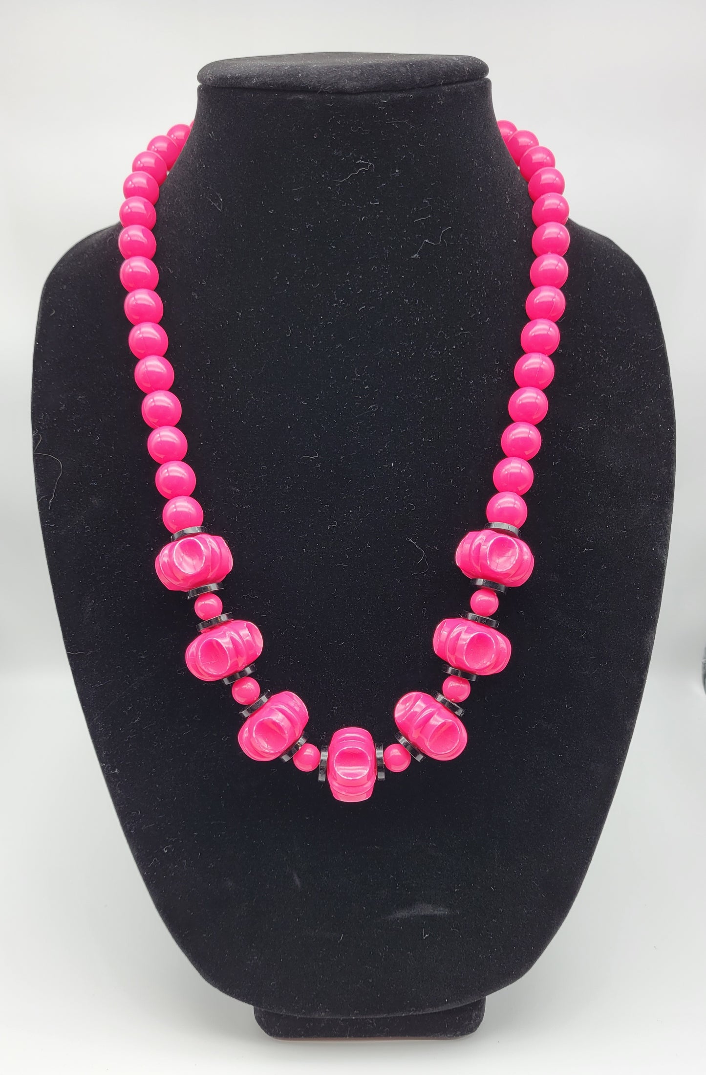 "Pinky Tuscardero" Necklace