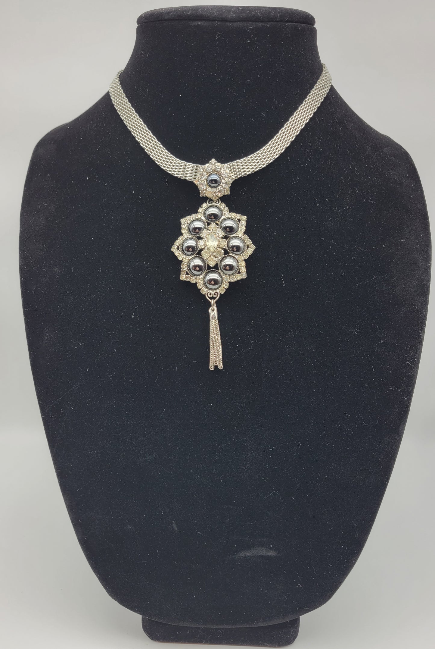 "Old Hollywood" Necklace
