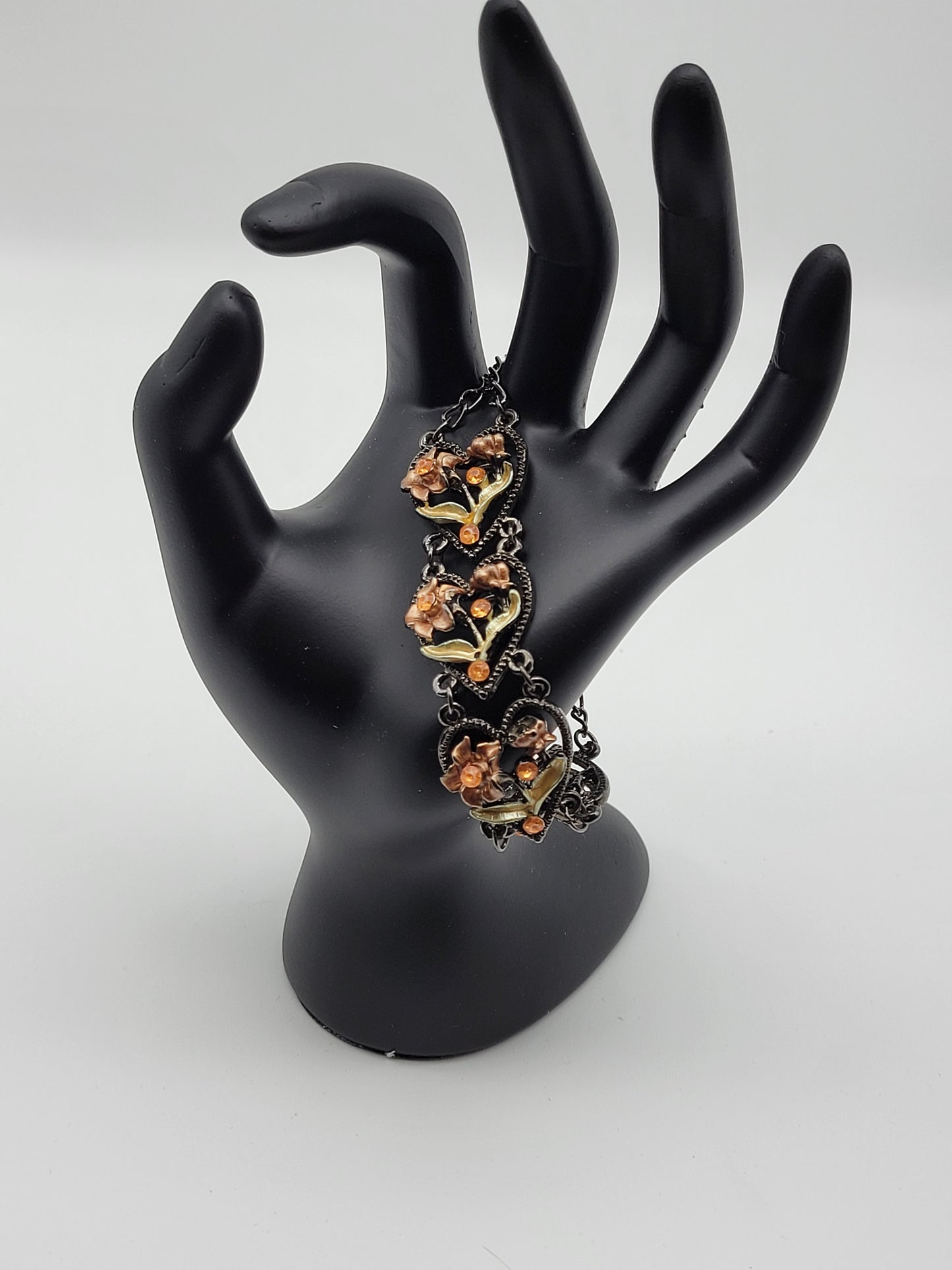 "Amber Hearts" Bracelet
