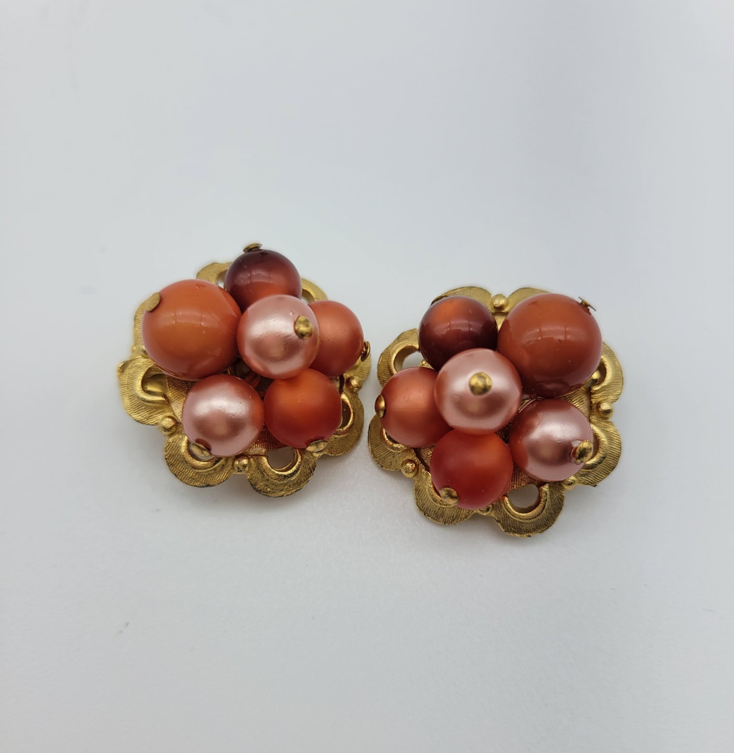 5 Vintage Clip-On Earring