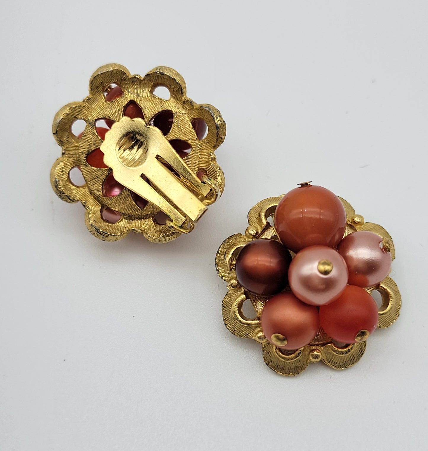 5 Vintage Clip-On Earring