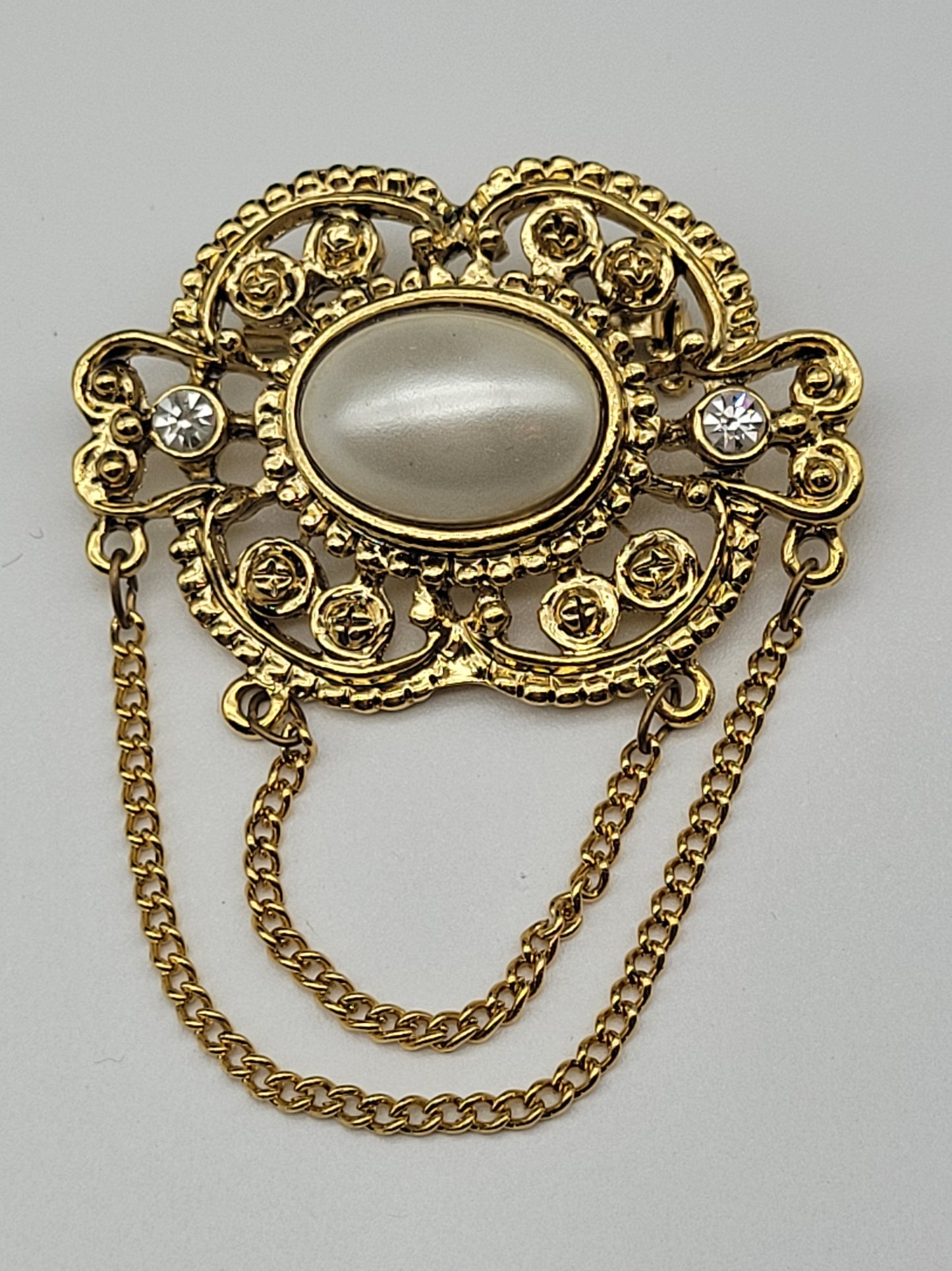 Brooch