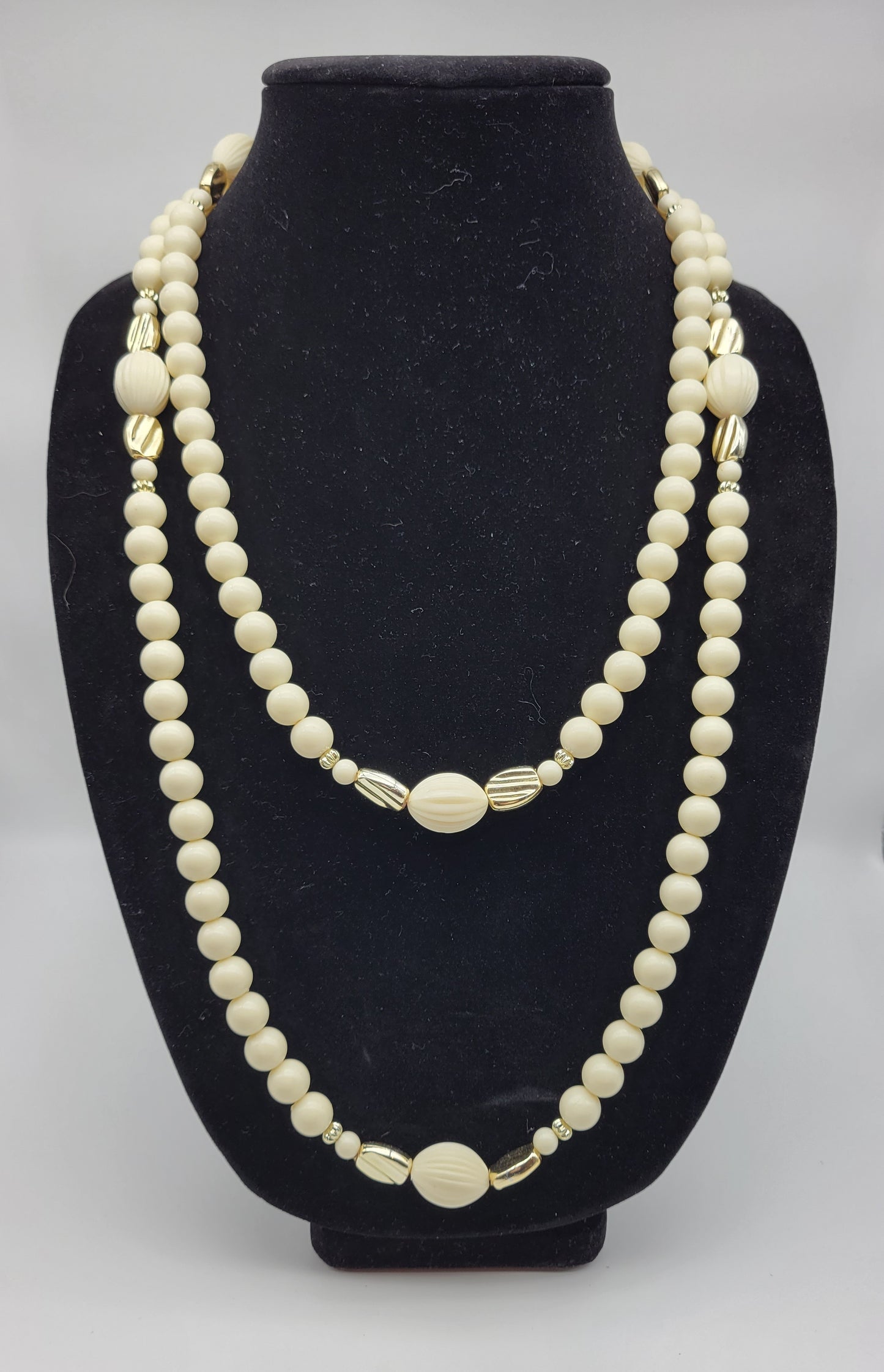 "Ivory Delight" Necklace