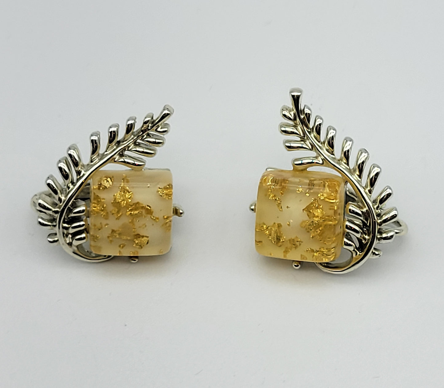 Vintage Clip-on Earring