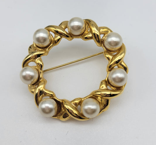 Brooch
